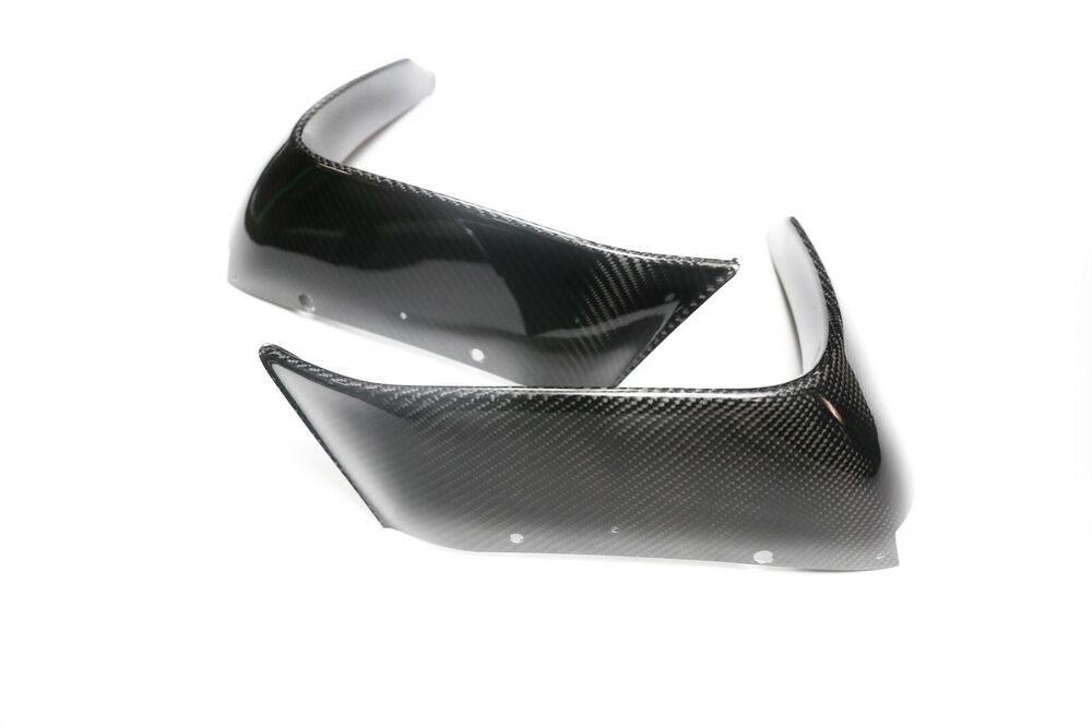 For BMW 12-18 3 Series F30 , M3 Style Front Bumper Air Type w/o PDC + Carbon Lip