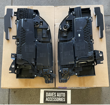 Load image into Gallery viewer, - Electronics &amp; Accessories > Car Parts &amp; Accessories > Car Parts New Aftermarket Smoked Taillights For Land Rover Defender 90 110 2020-2025 L663