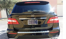 Load image into Gallery viewer, 8pc Fender Flare Set Tesoro Style For Mercedes ML 2011-2014