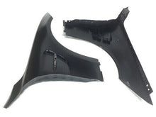 Load image into Gallery viewer, For BMW 14-20 4 Series F32/F33 M4 Style Front Fenders with Black Vents
