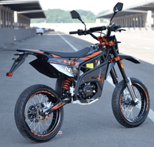 Load image into Gallery viewer, Sahara Bikes Sporting Goods &gt; Cycling &gt; Electric Bicycles EFox 4 Gear Fully Electric Off Road Dirt Bomber Motocross Bike 65 MPH+ 50 Mile